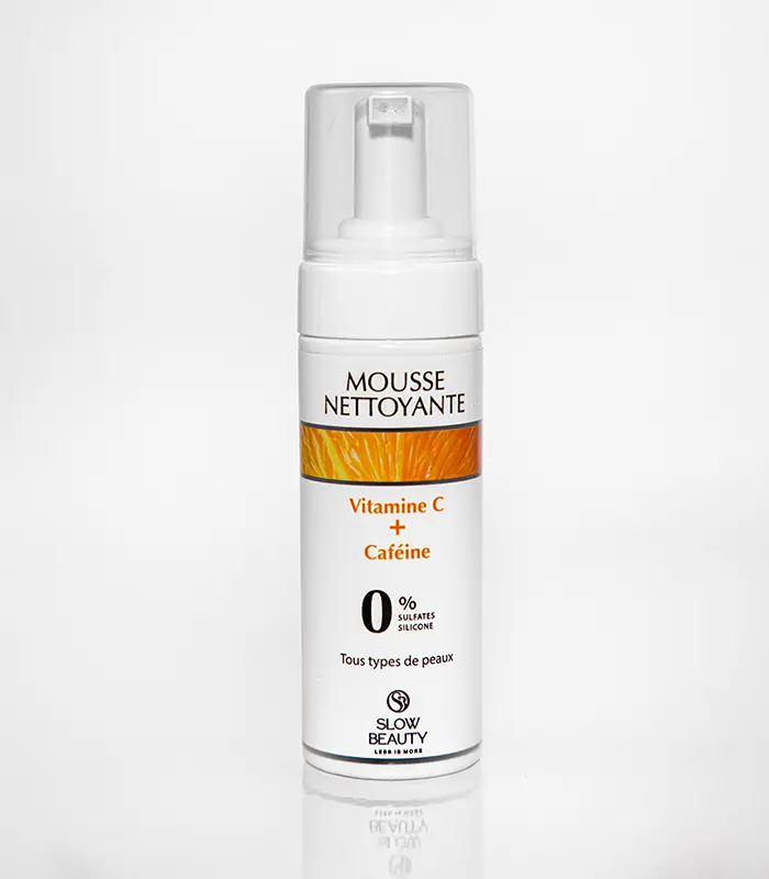 Mousse nettoyante Slow Beauty à la vitamine C et caféine pour tous types de peaux